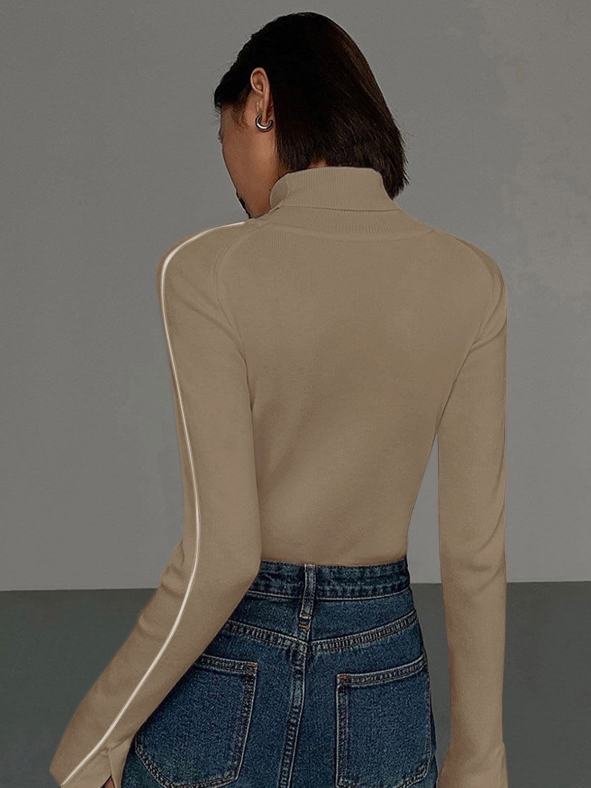 Elvi Knit Turtleneck